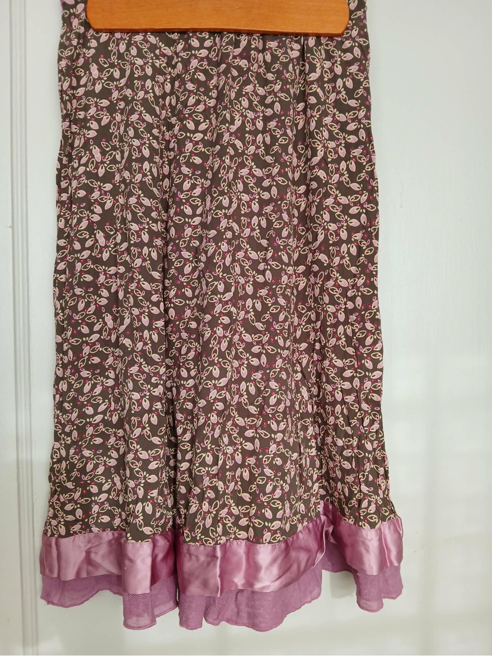 Women's Olive Brown Floral A-Line Skirt with Pink Hem - Petite 4